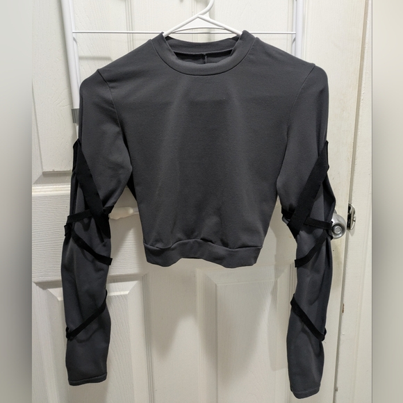 ALO Yoga Tops - Alo Yoga Tribe Long Sleeve